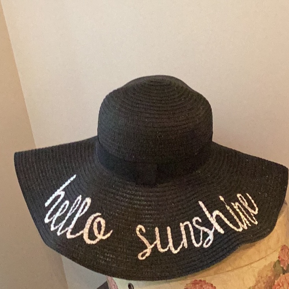 HELLO SUNSHINE Black and white Print Straw Wide Brim Floppy Sun Hat